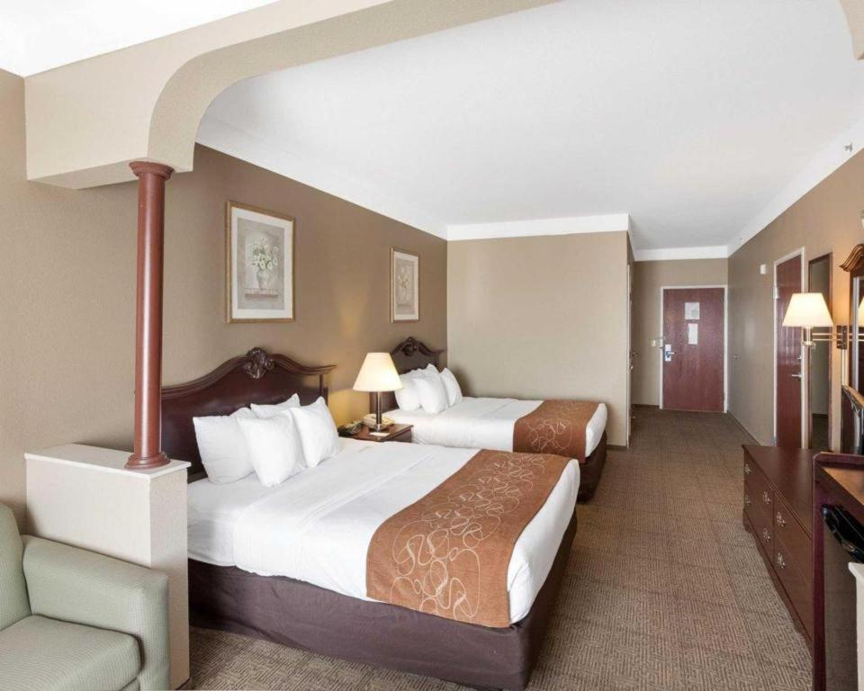 Comfort Suites Plainview Luaran gambar