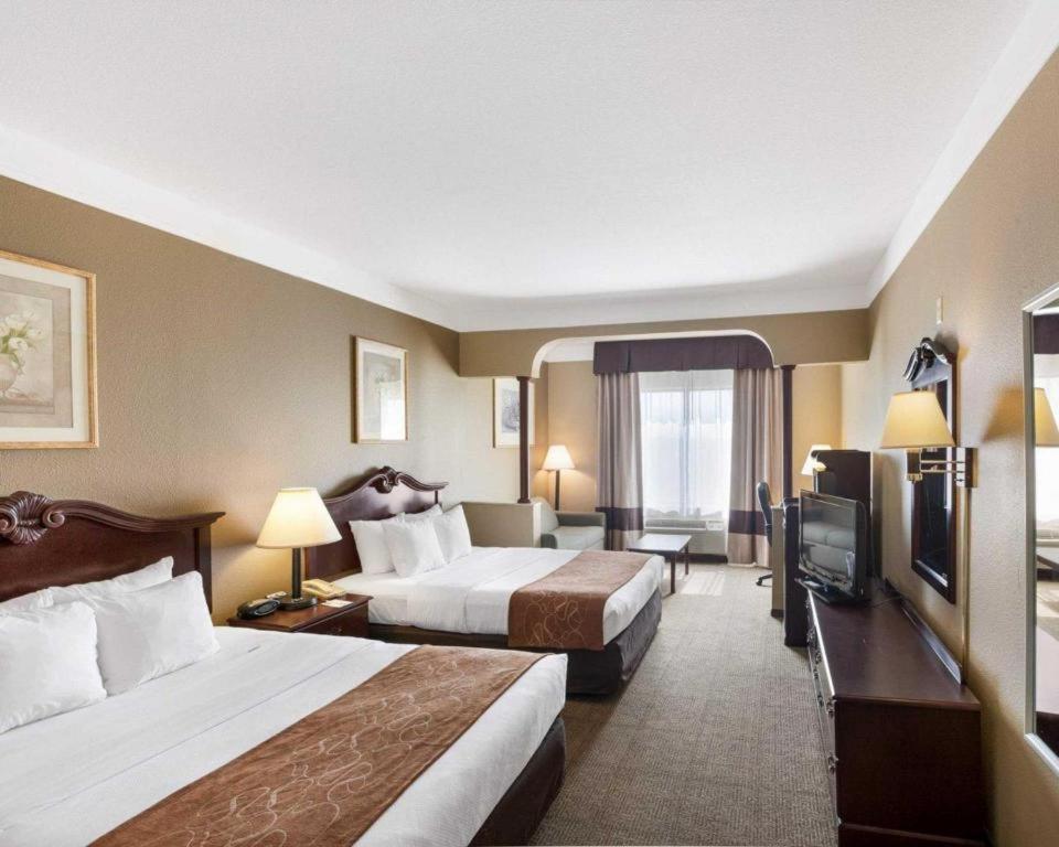 Comfort Suites Plainview Luaran gambar