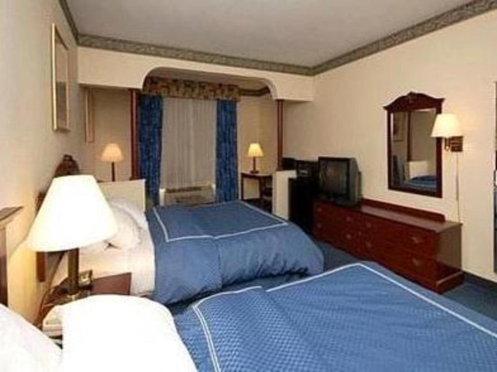 Comfort Suites Plainview Luaran gambar