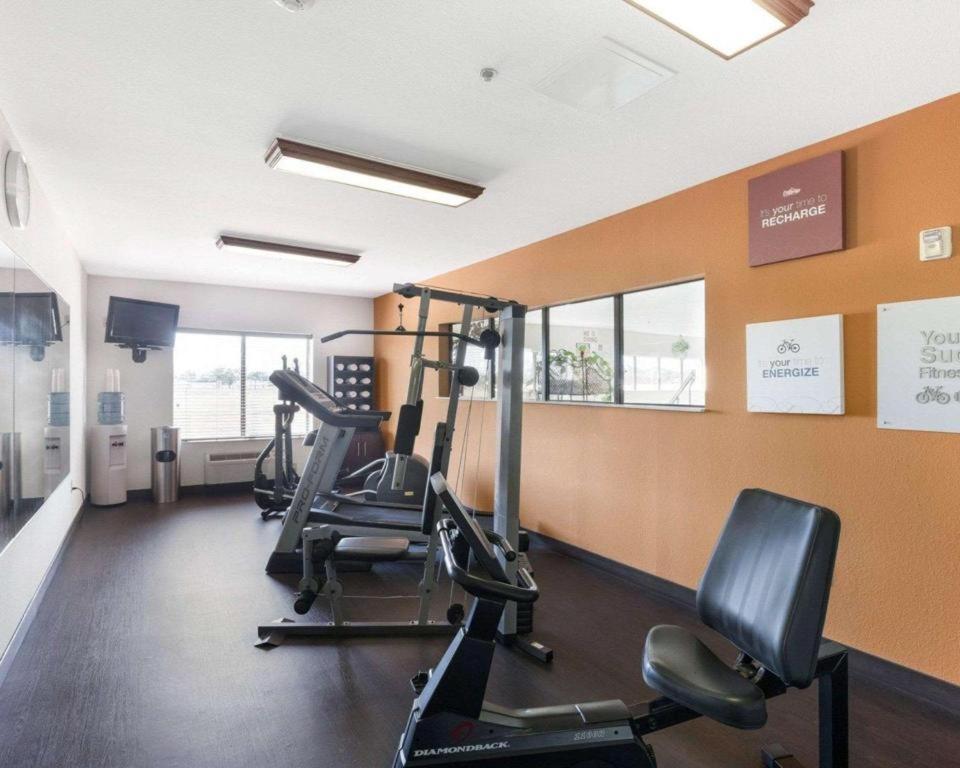 Comfort Suites Plainview Luaran gambar