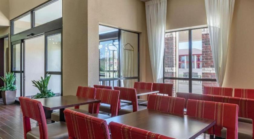 Comfort Suites Plainview Luaran gambar