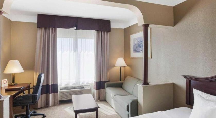 Comfort Suites Plainview Luaran gambar