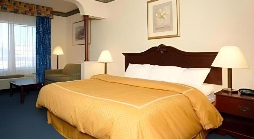 Comfort Suites Plainview Luaran gambar